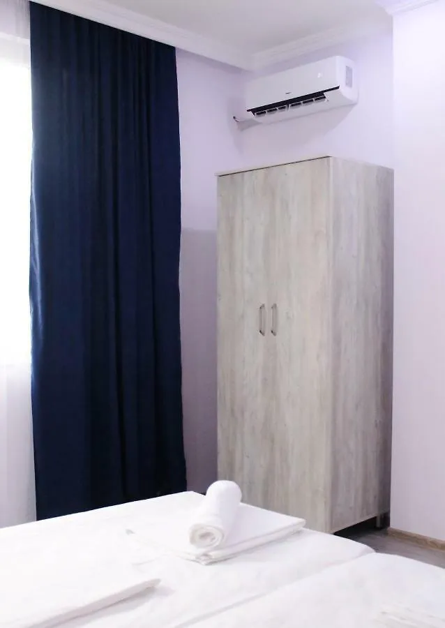 فندق باتوميفي  Warm House On Asatiani Lane 0*, باتومي